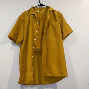 Men’s Shortsleeved Button Down w/ Matching Shorts